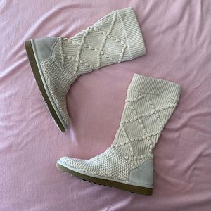 Knitt Ugg Boots